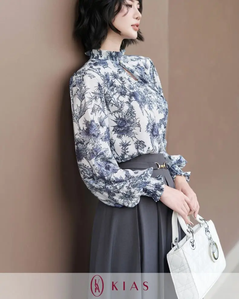 Charm Petals – Áo vải Lụa Pháp – Chân váy vải Blend Ý