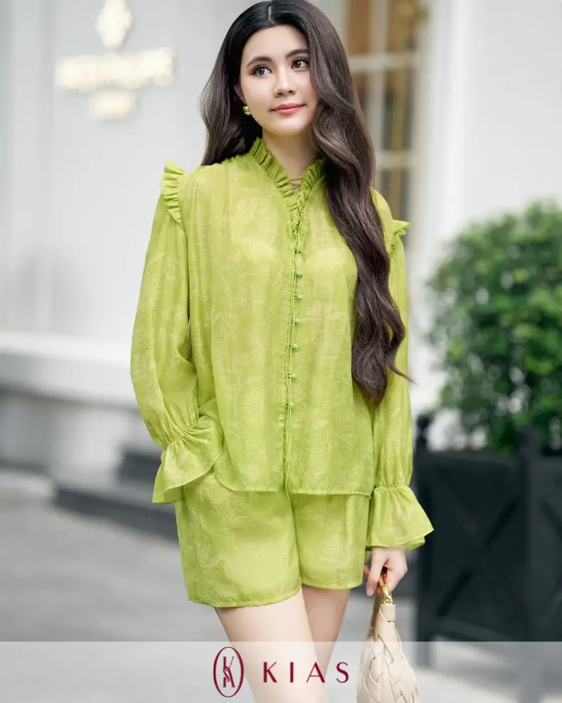 Set Áo Tay Dài + Quần Short Xanh Lá Pastel – H1
