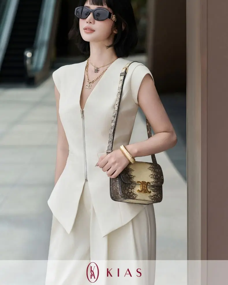 Elegant Flow – Phong cách thanh lịch hiện đại – L18