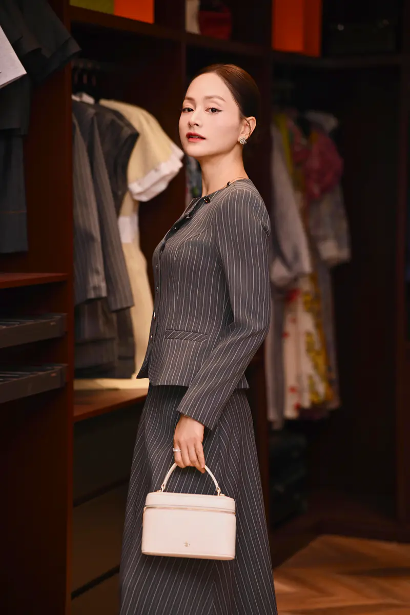 Set tuytsi nhật - D9