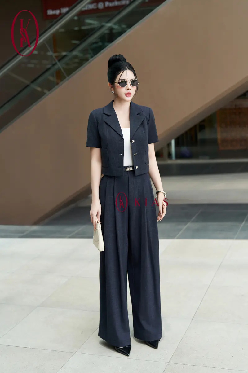 Set vest lửng - quần âu xước than - L28